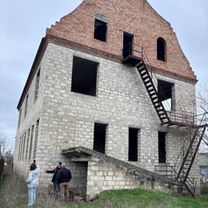 Недостроен: Дом 300 м² на участке 13 сот., Слободзея