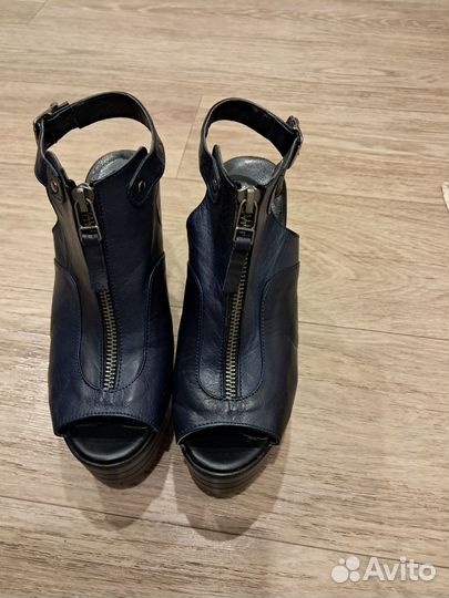 Босоножки натуральная кожа,Турция,р35