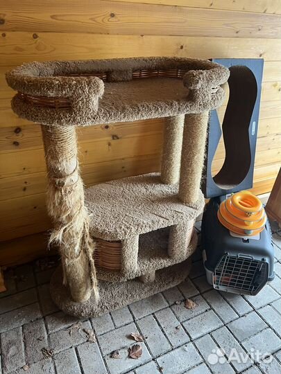 Домик для кошки + переноска с когтеточкой