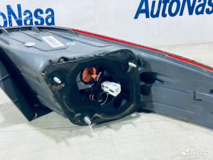 Фонарь задний правый Kia Rio 3 седан G4FC 1.6 2015