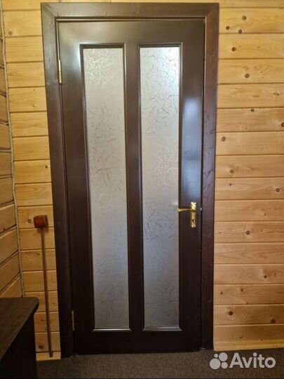 Двери межкомнатные с коробкой из массива