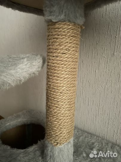 Домик для кошки с когтеточкой