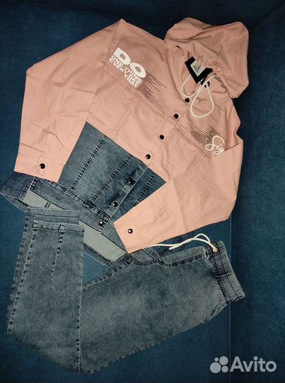 Спортивный костюм женский