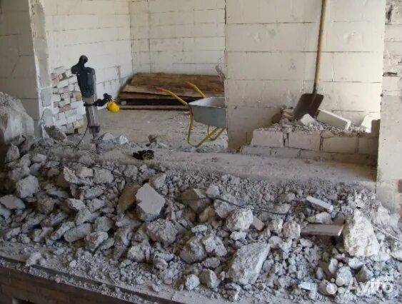 Демонтаж перегородок из блоков