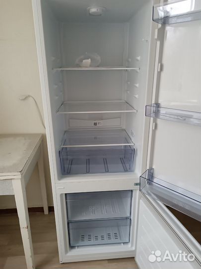 Холодильник