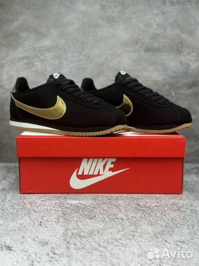 Кроссовки nike cortez