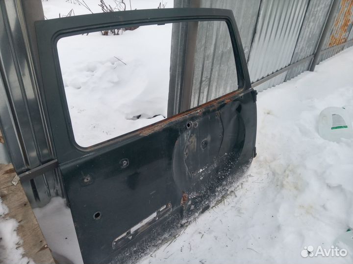 Дверь багажника на УАЗ patriot