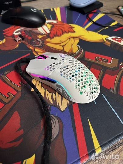 Glorious model o matte white