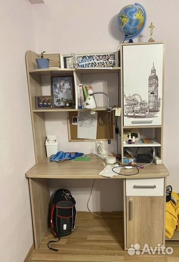 Стол письменный детский