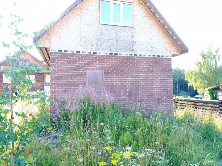 Дом 54 м² на участке 10 сот.