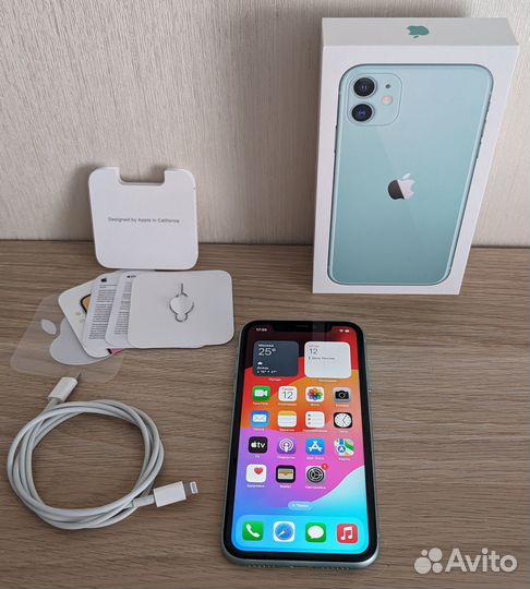 iPhone 11, 64 ГБ