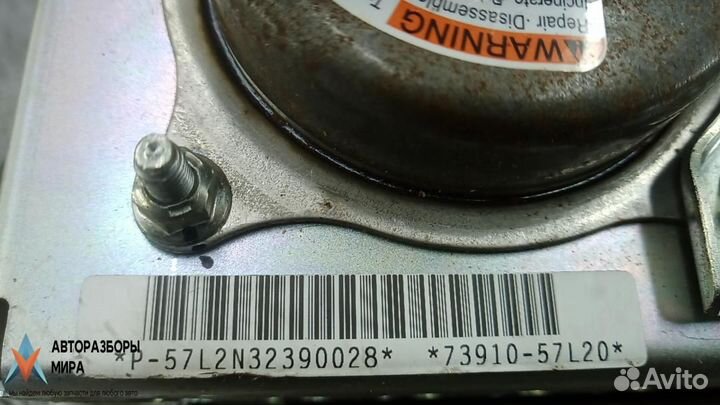 Подушка безопасности пассажира Suzuki Kizashi 2010