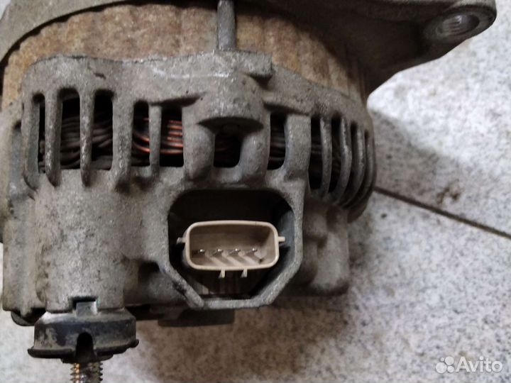 Митсубиси ланцер 10 генератор