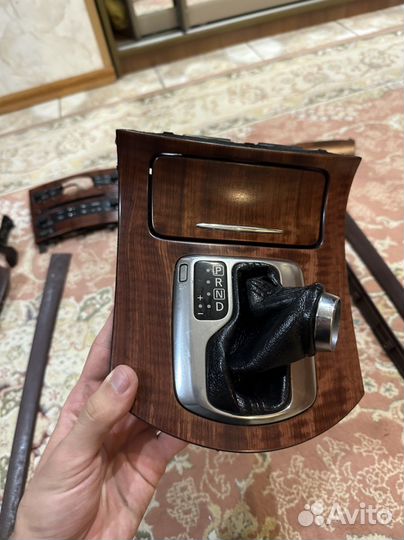 Салоный поластик