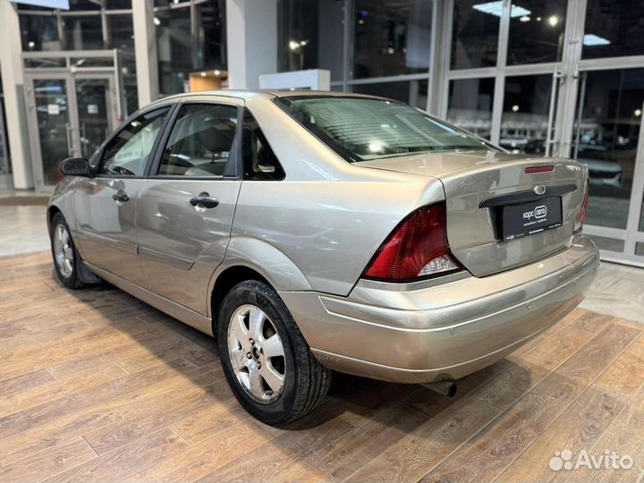 Ford Focus 2.0 AT, 2004, 128 238 км