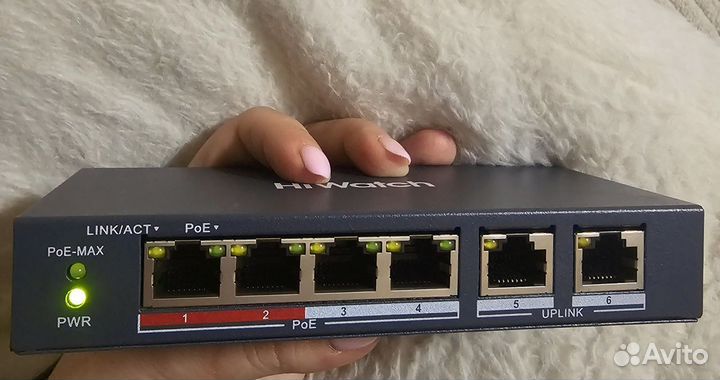 Коммутатор DS-S604P