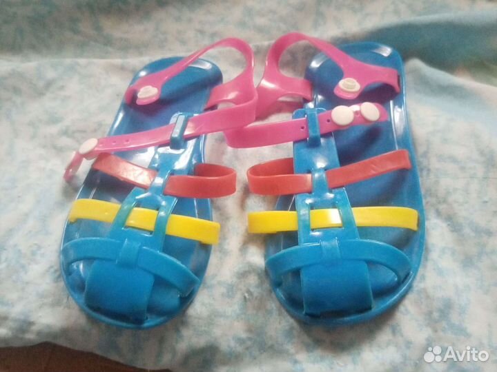 Босоножки для девочки 26 размер