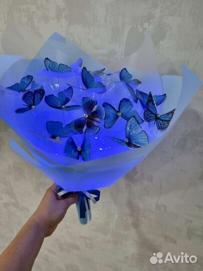 Бабочки светящиеся букет