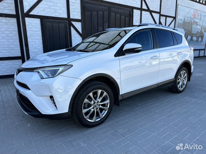 Toyota RAV4 2.0 CVT, 2017, 160 000 км