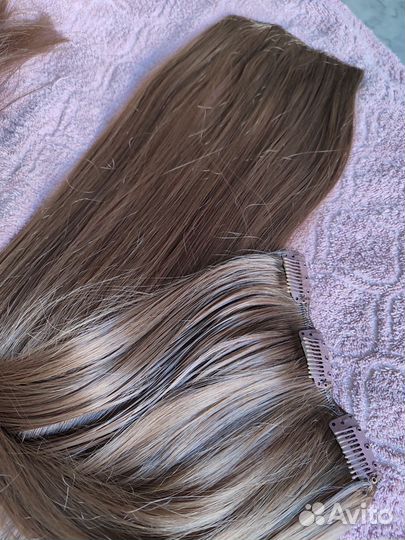 Волосы на заколках русые