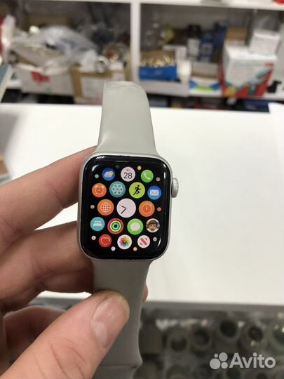 Apple watch 4