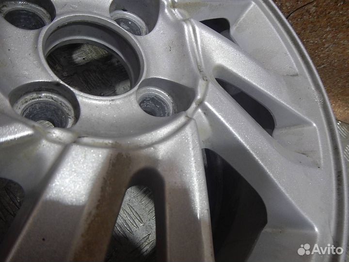 Диск колесный литой R15 4*100 j6,0 ET50 DIA60,1 (в