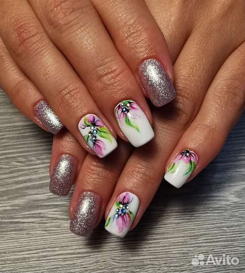 Мастер маникюра и педикюра