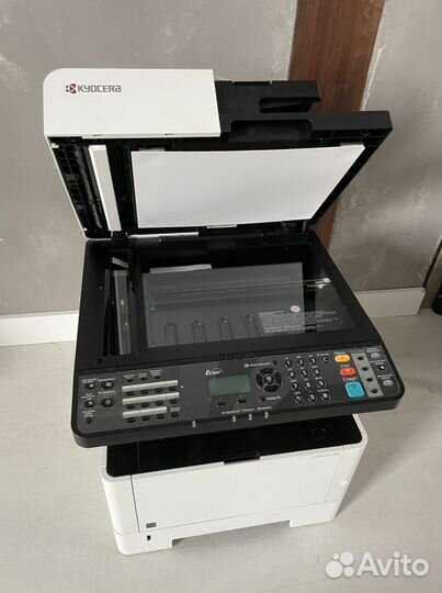Сетевой мфу Kyocera M2235dn