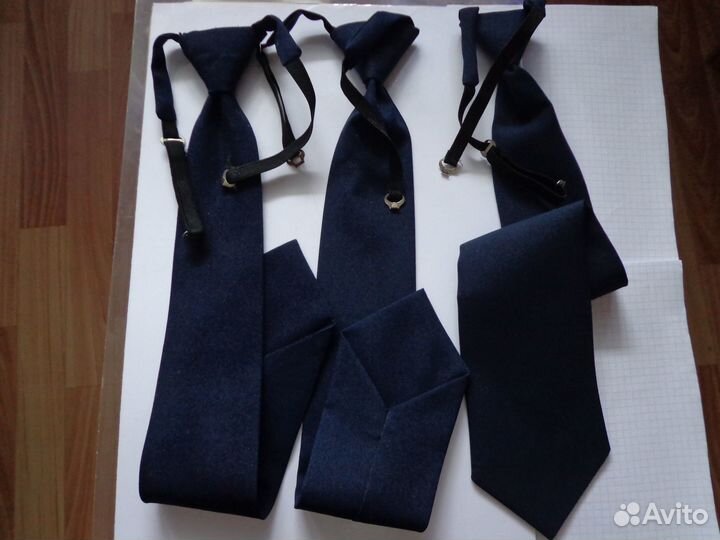 Галстук на форменную рубашку