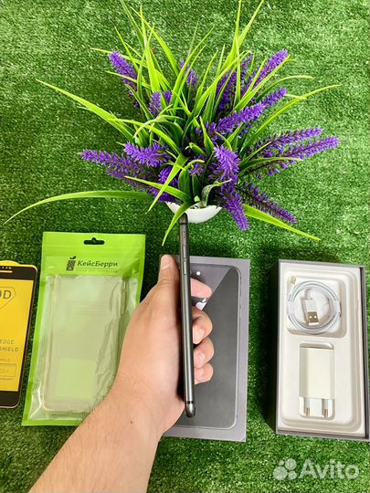 iPhone 8 Plus, 64 ГБ