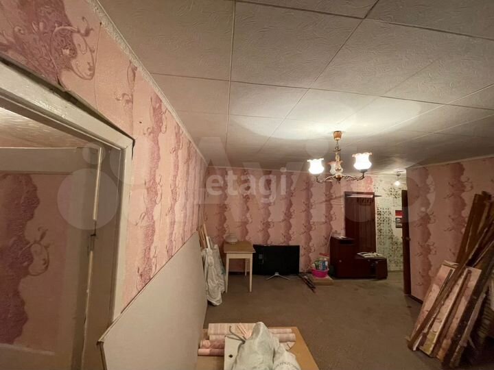 2-к. квартира, 42 м², 3/5 эт.