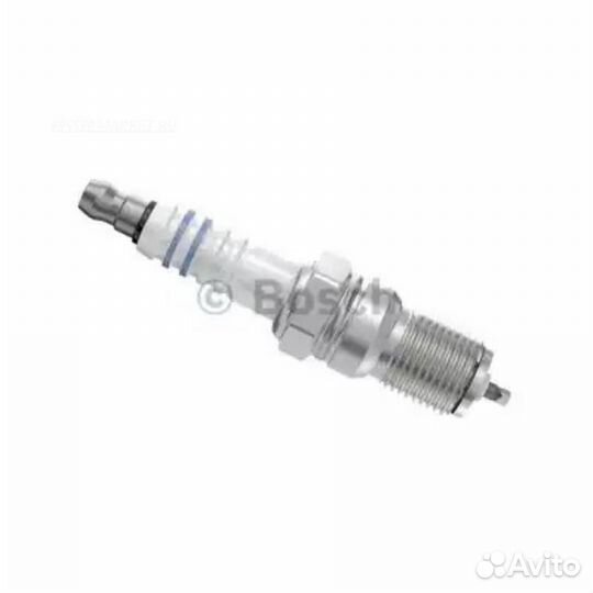 Bosch 0 242 229 655 Свеча зажигания