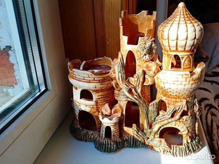 Декор в аквариум, замок