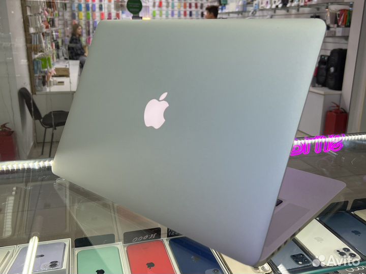 MacBook Pro (15-inch, Retina)
