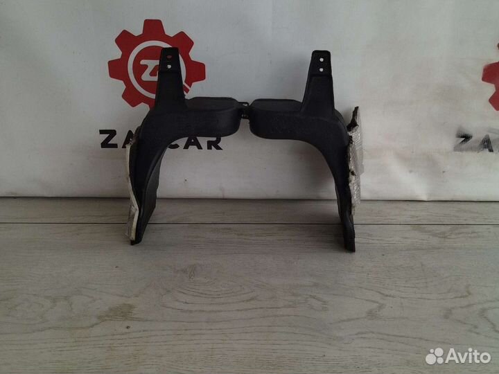 Воздуховод центральный Toyota Land cruiser 200