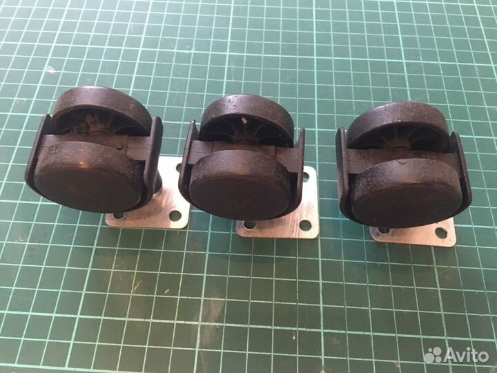 Колесики для мебели / Доставка