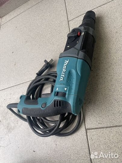 Перфоратор makita hr 2470