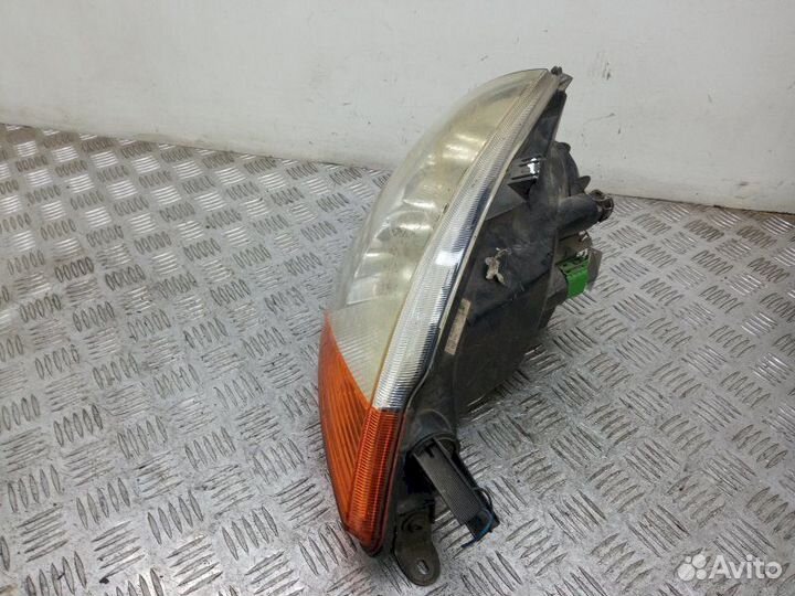 Фара Ford Ka (1997-2016)