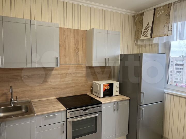 2-к. квартира, 55 м², 11/17 эт.