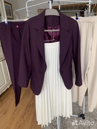 Брючный костюм женский 42