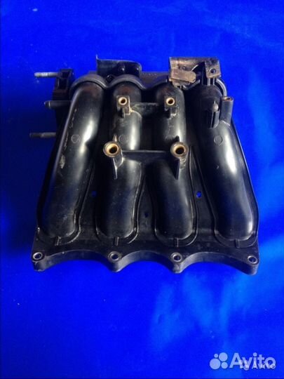 Впускной коллектор для Акцент Hyundai Accent G4EC