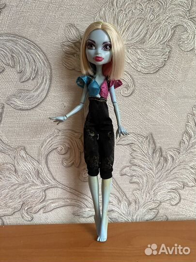 Кукла Эбби, Роликовый Лабиринт Монстер Хай