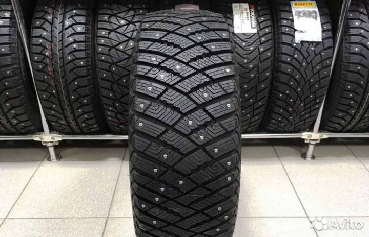 Goodyear Ultragrip Ice Arctic 215/60 R17 100T