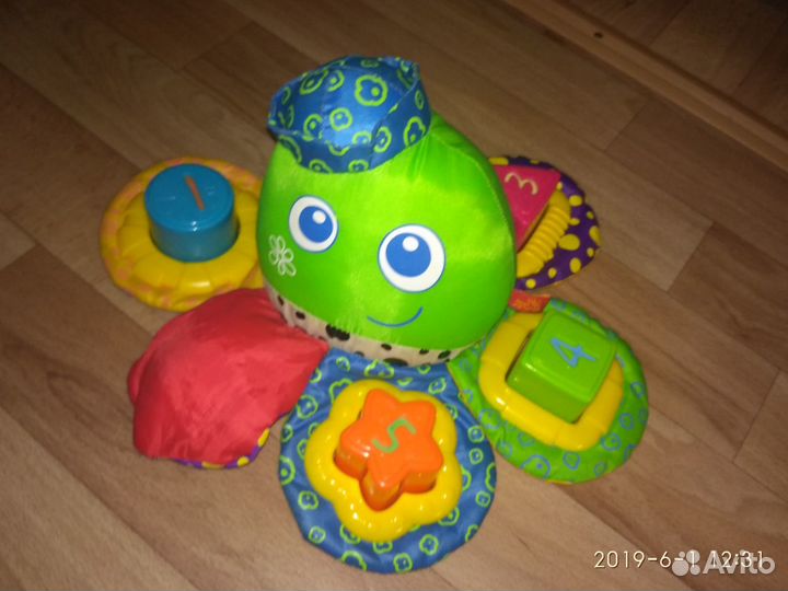 Развивающая игрушка