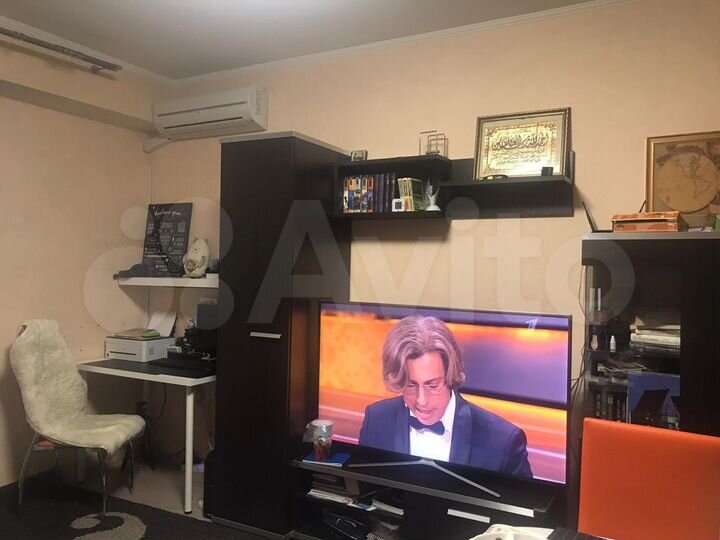 2-к. квартира, 50 м², 8/14 эт.