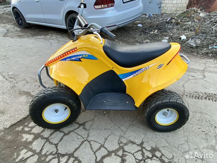 Детский квадроцикл электрический Aqvadro Matrix