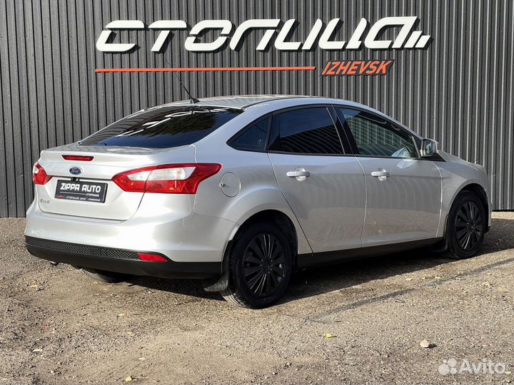 Ford Focus 1.6 МТ, 2013, 196 940 км