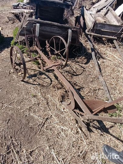 Конный плуг