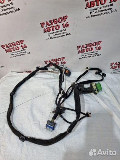 Проводка задней левой двери Citroen C4 B7