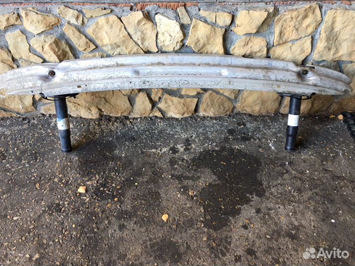 Усилитель заднего бампера бмв 5 Е39